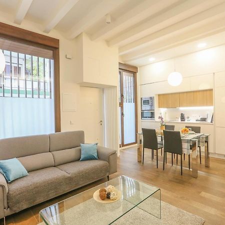 T&L Triana Loft - Just Like At Home Σεβίλλη Εξωτερικό φωτογραφία